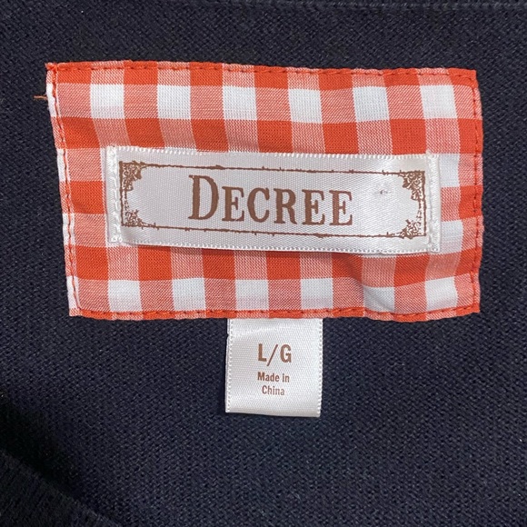 Black Button Up Cardigan - Picture 2 of 3